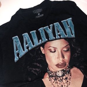 Aaliyah Vintage look Tee